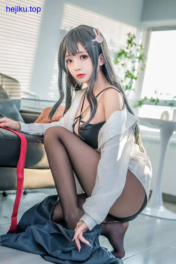 日奈娇 – 全套225期及随包视频[236.2G-2025.12]-合集库