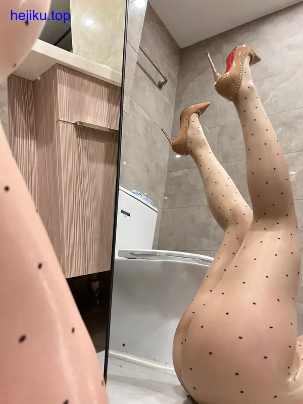 图片[18]-120斤的小王同学 – 微密圈系列套图&视频[119套-2026.1]-合集库