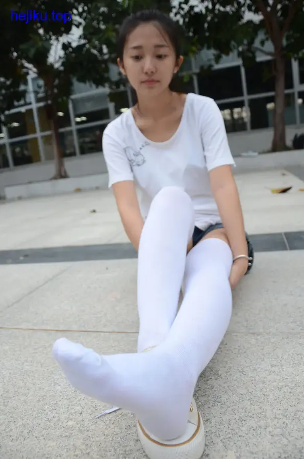 [合集]恋足系列《战前女神》套图143期+特辑+封山之作打包[32.6G]-合集库